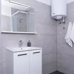 Apartment Sky